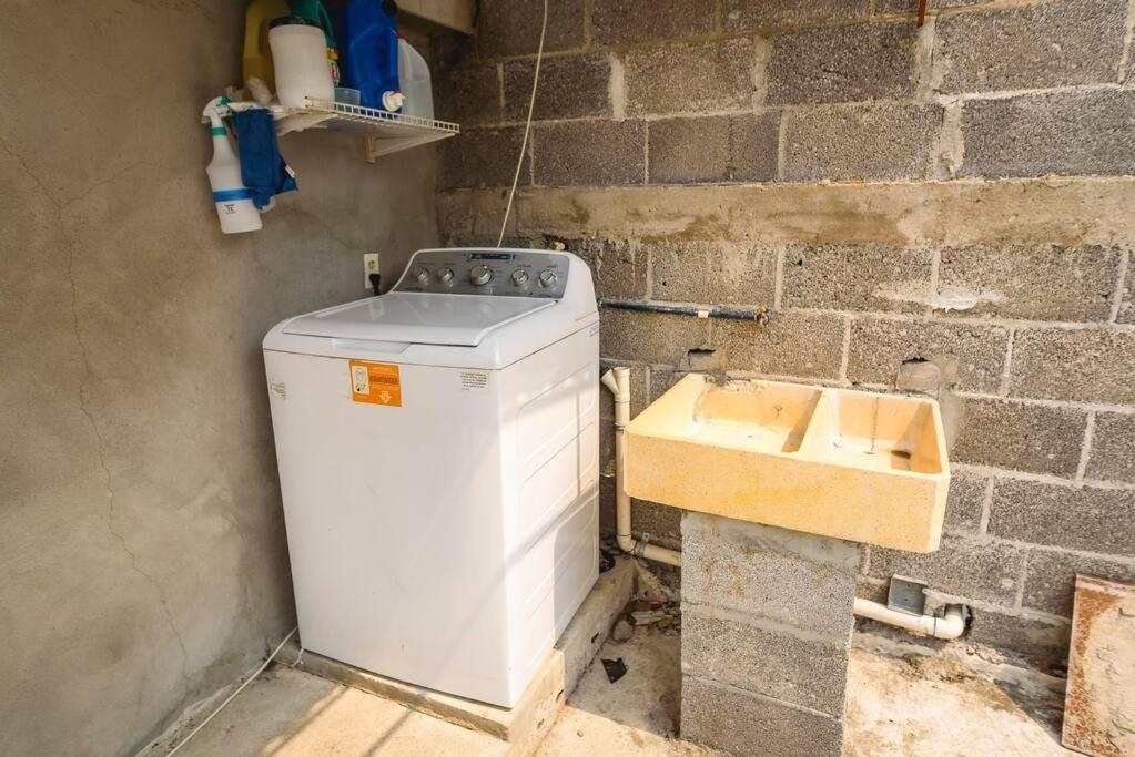Depab Privado, Centrico,Wifi 80 Mb ,Aire Acondicionado ,Cocina, Cochera Techada, Ciudad Valles Eksteriør bilde