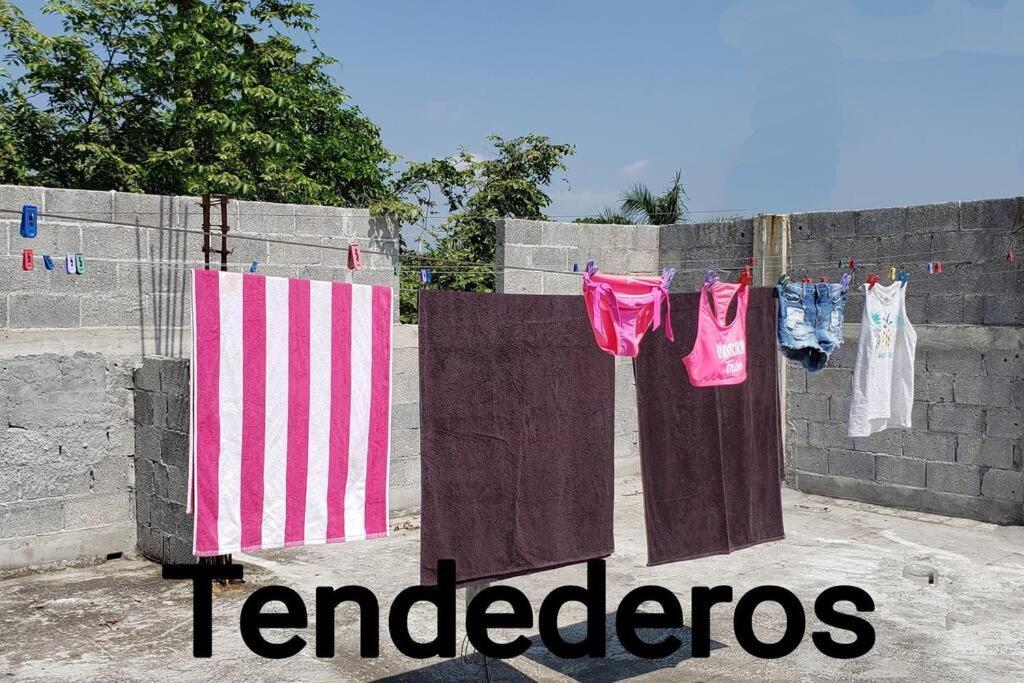 Depab Privado, Centrico,Wifi 80 Mb ,Aire Acondicionado ,Cocina, Cochera Techada, Ciudad Valles Eksteriør bilde