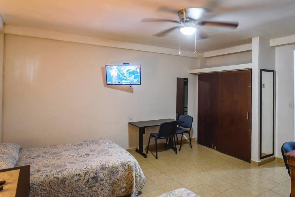 Depab Privado, Centrico,Wifi 80 Mb ,Aire Acondicionado ,Cocina, Cochera Techada, Ciudad Valles Eksteriør bilde